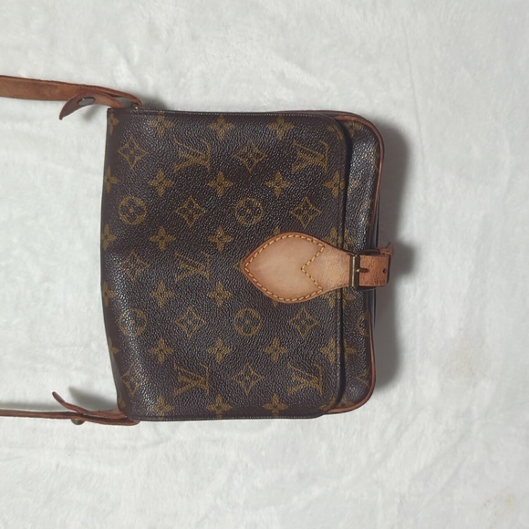 Vintage Louis Vuitton Crossbody Bag - Picture 2 of 12